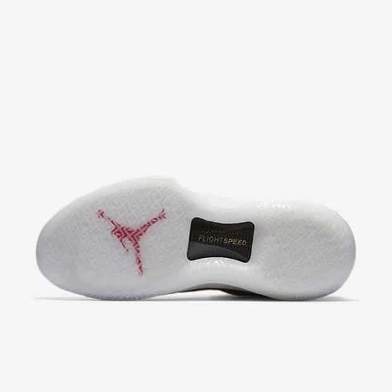 Jordan on sale flight 32